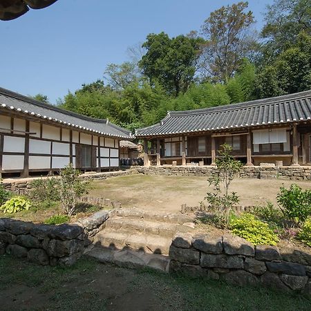 Jinrae Lee'S Traditional House Boseong Dış mekan fotoğraf