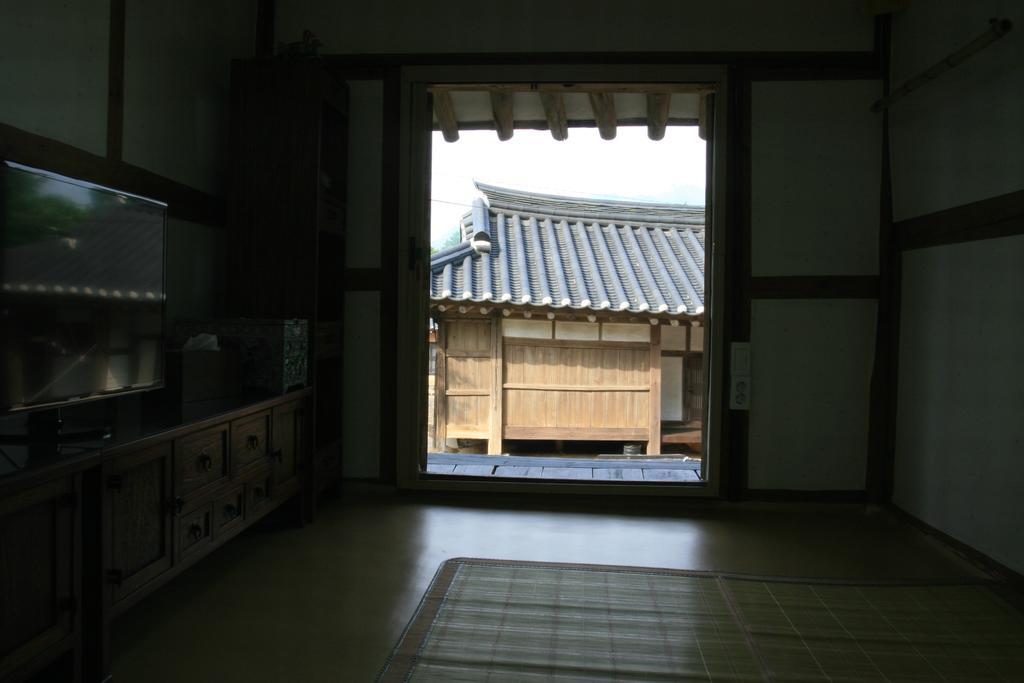 Jinrae Lee'S Traditional House Boseong Dış mekan fotoğraf